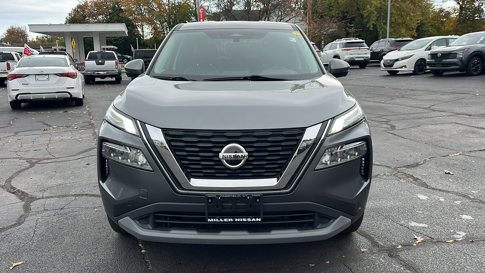 2021 Nissan Rogue SV 8