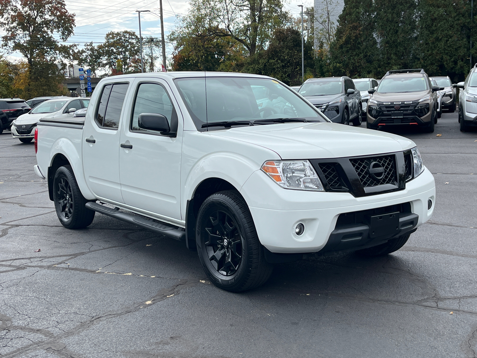 2021 Nissan Frontier SV 1