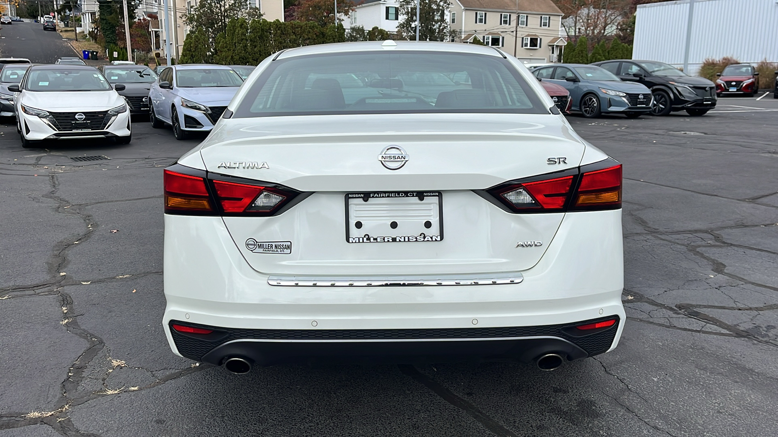 2021 Nissan Altima 2.5 SR 4