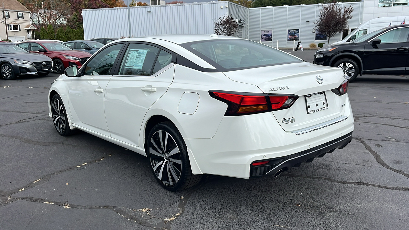 2021 Nissan Altima 2.5 SR 5