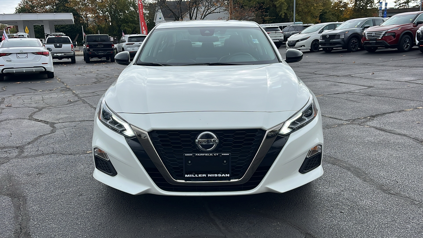 2021 Nissan Altima 2.5 SR 8