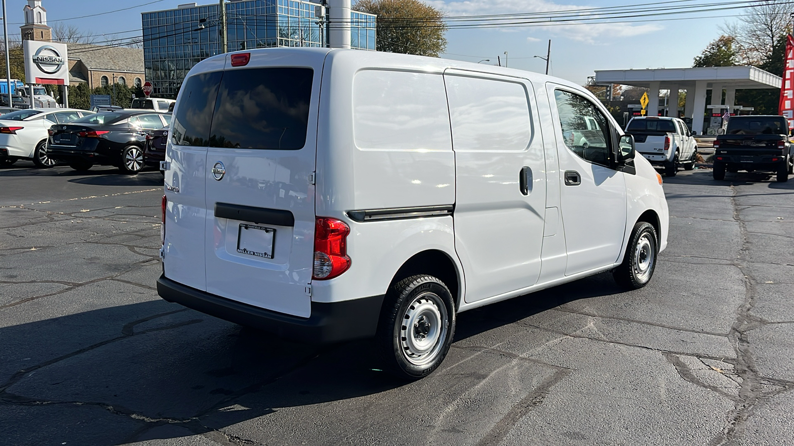 2021 Nissan NV200 S 3