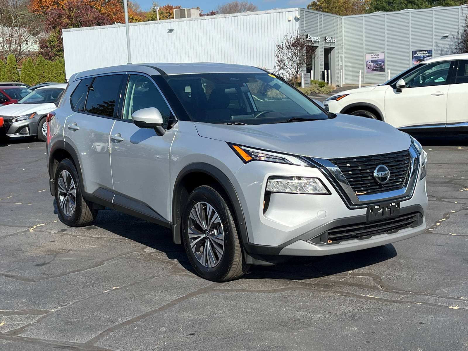 2021 Nissan Rogue SV 1