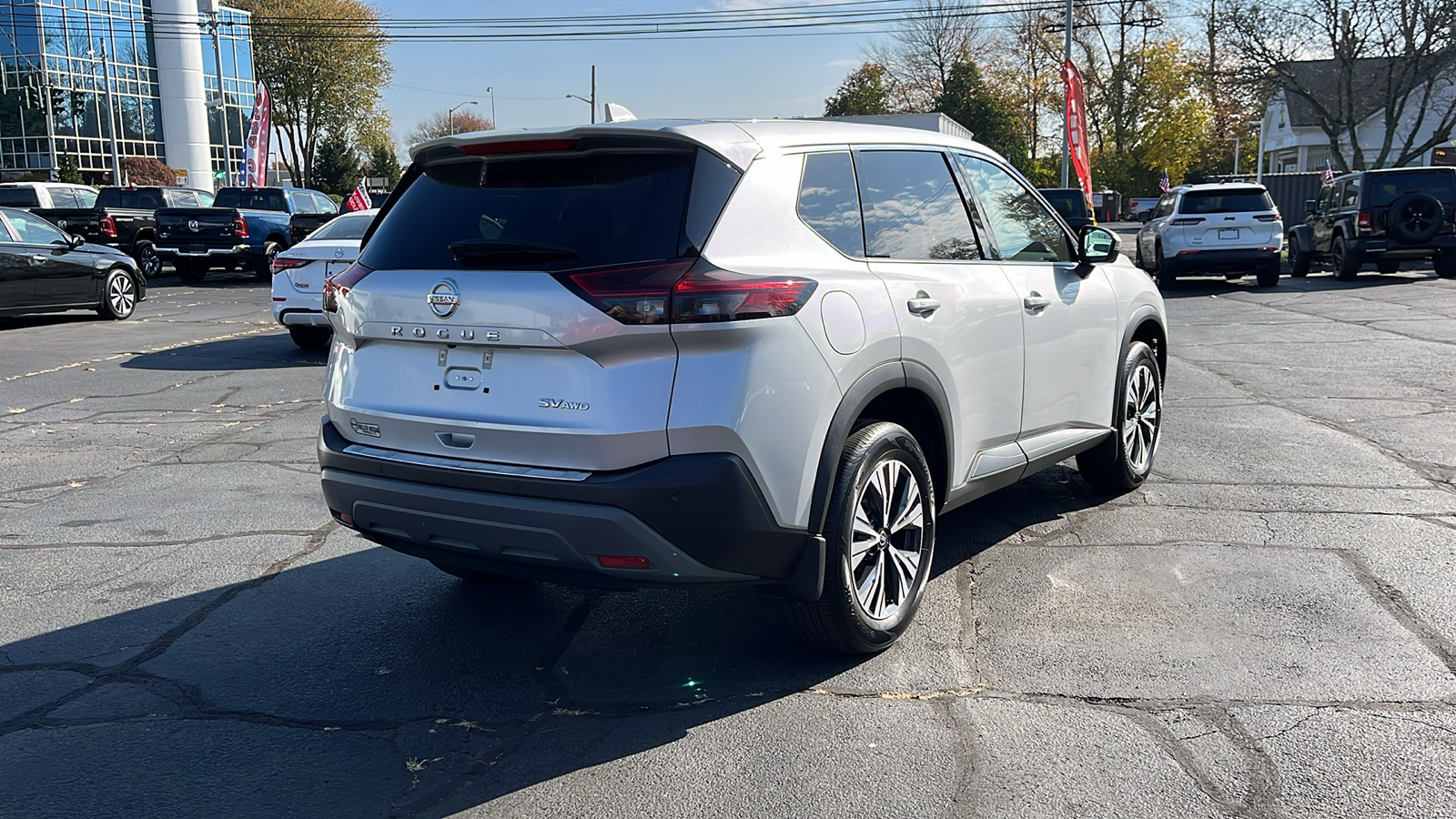 2021 Nissan Rogue SV 3