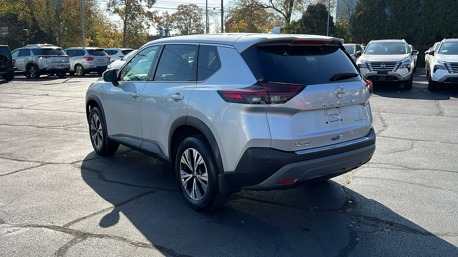 2021 Nissan Rogue SV 5