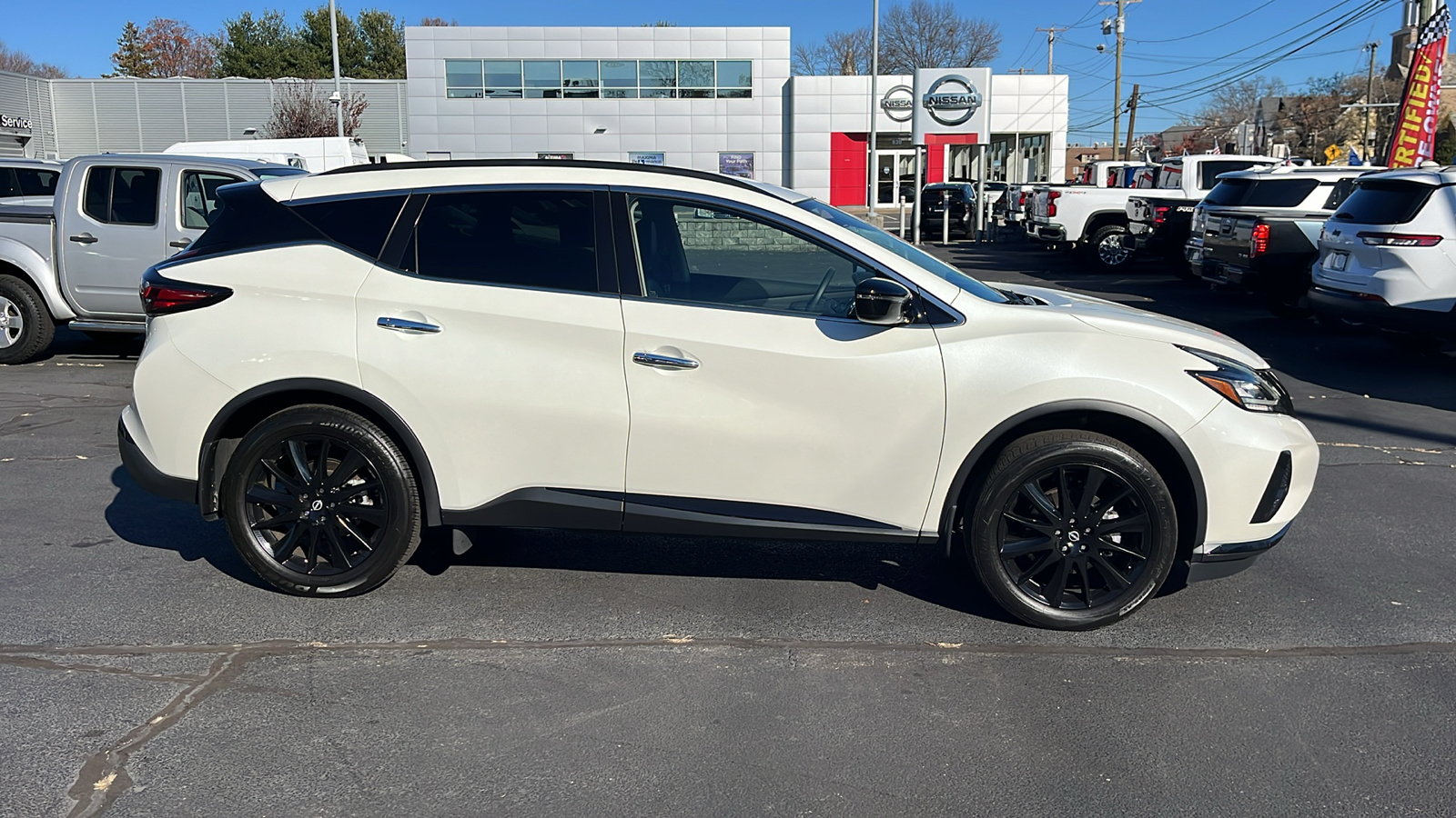 2023 Nissan Murano SV 2