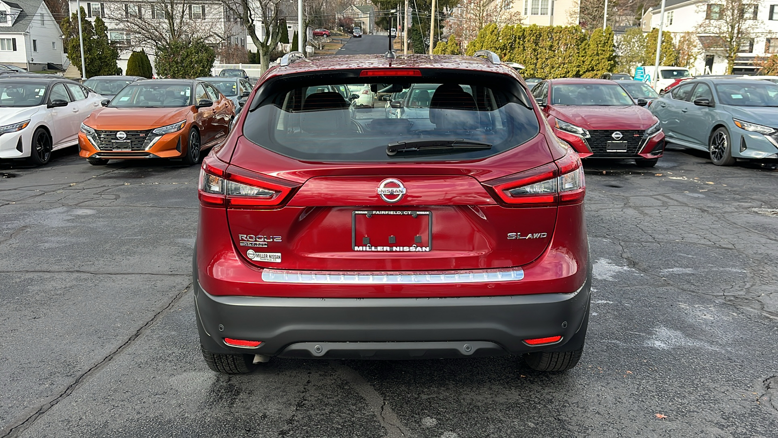 2022 Nissan Rogue Sport SL 4