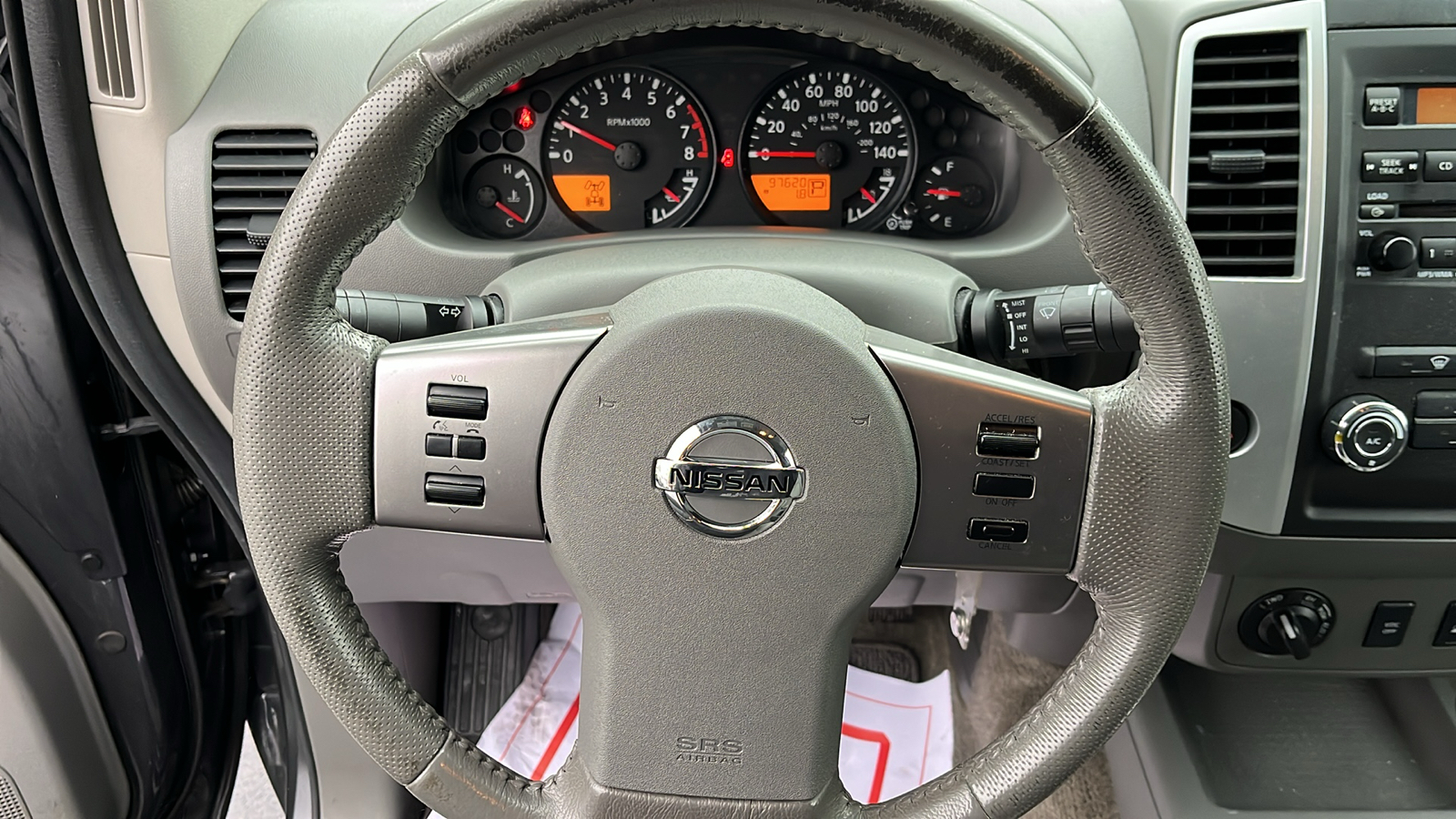 2011 Nissan Frontier SV 13