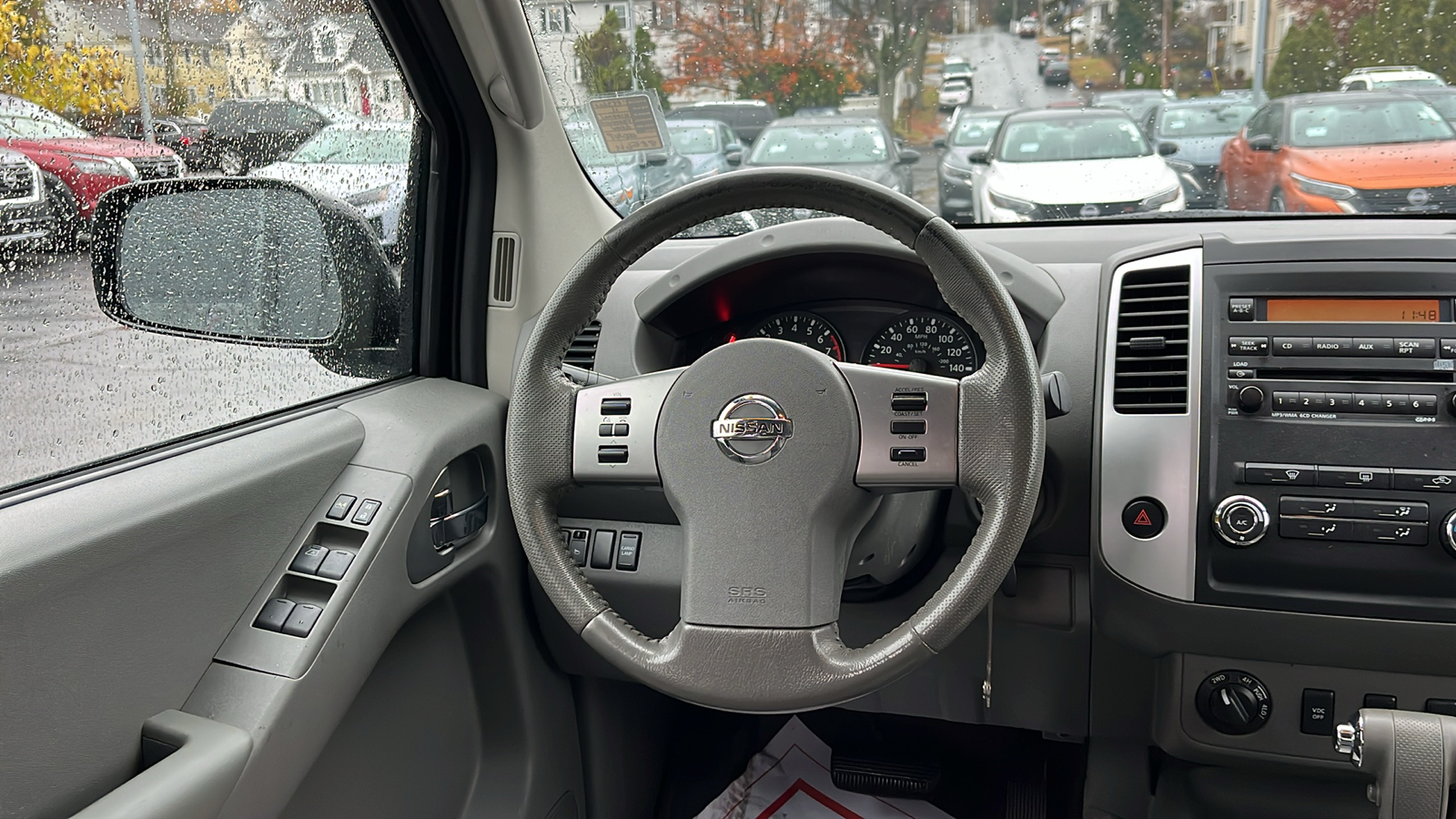 2011 Nissan Frontier SV 23