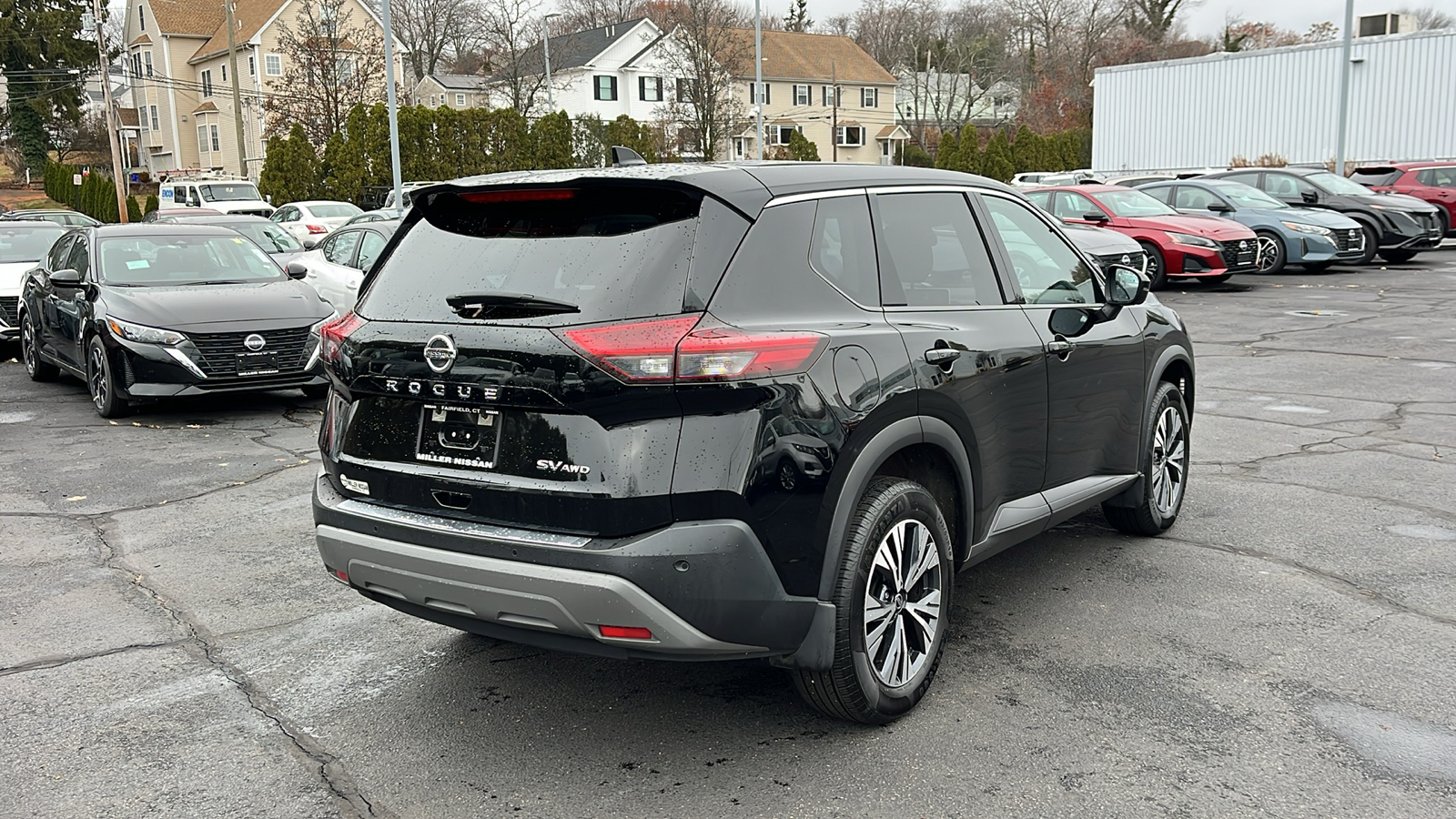 2021 Nissan Rogue SV 3