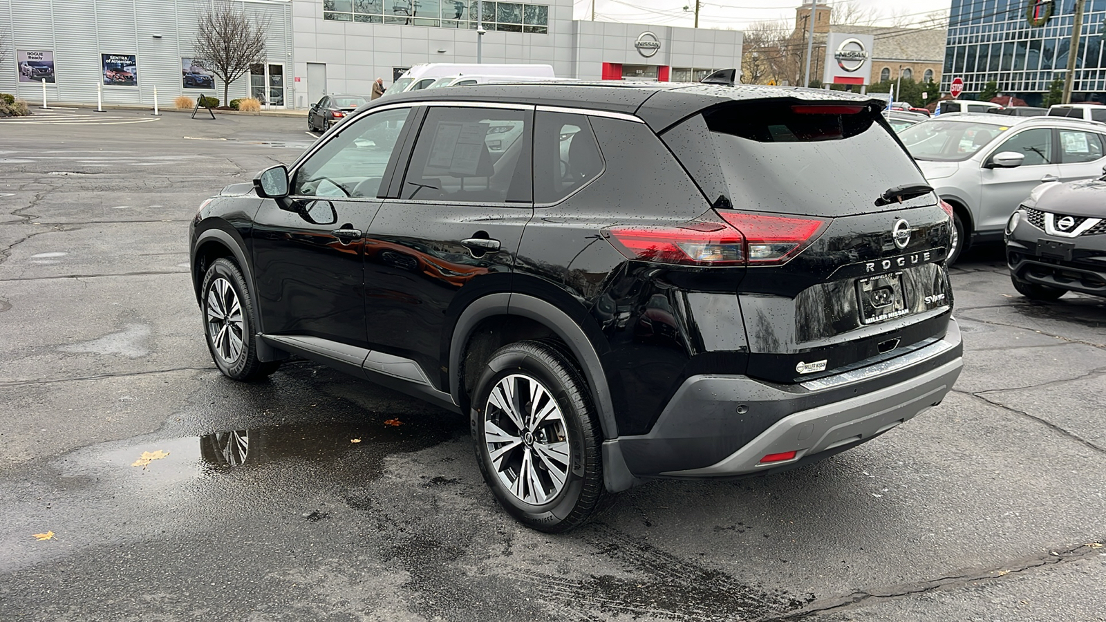 2021 Nissan Rogue SV 5