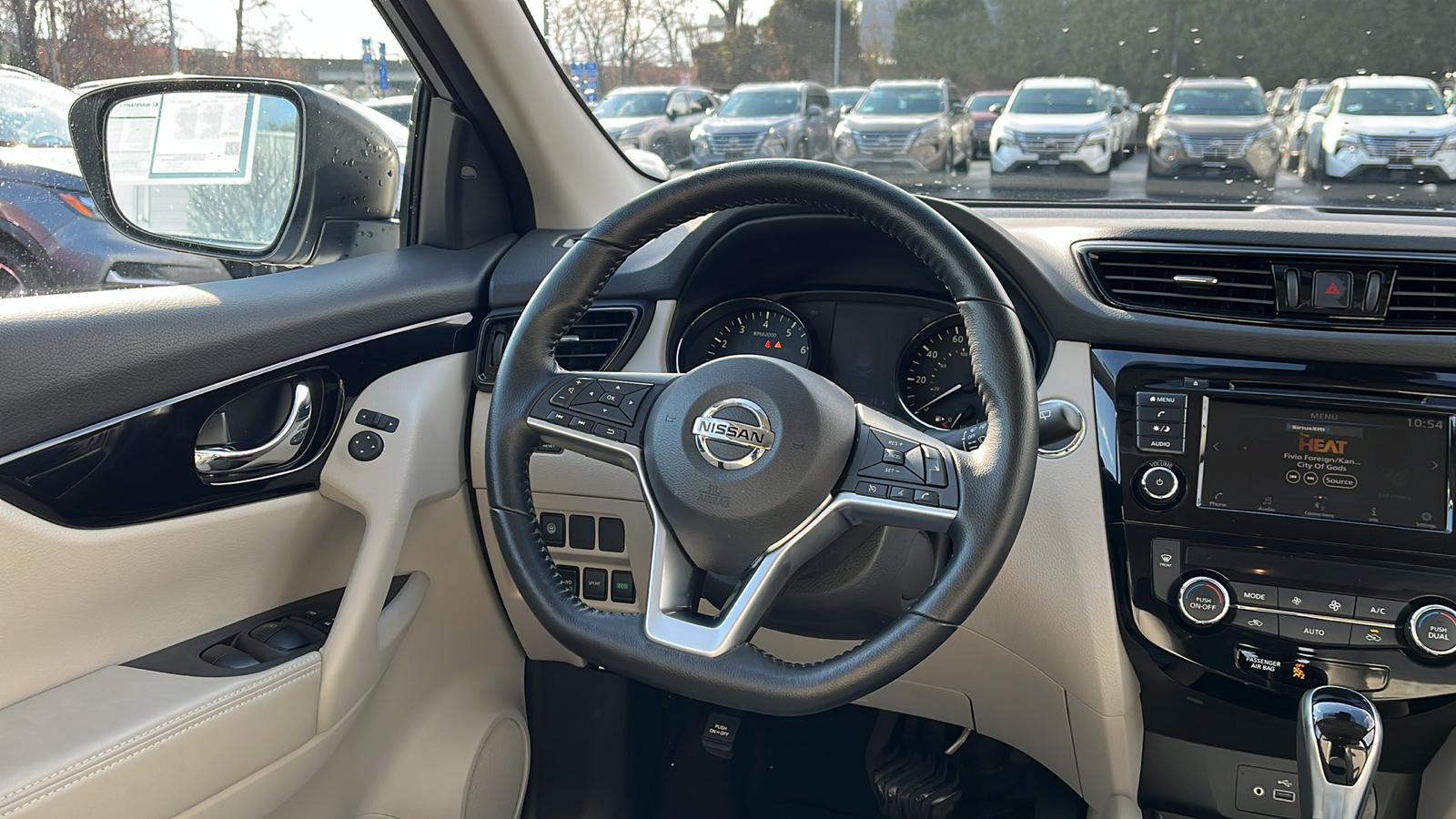 2021 Nissan Rogue Sport SV 25