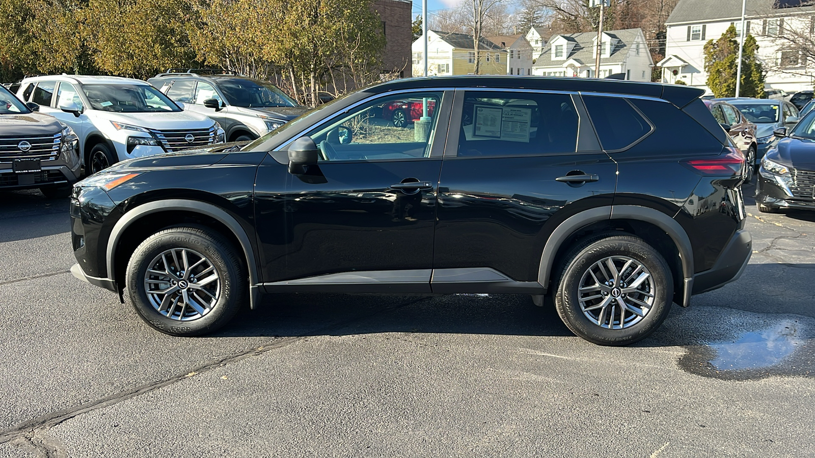 2023 Nissan Rogue S 6