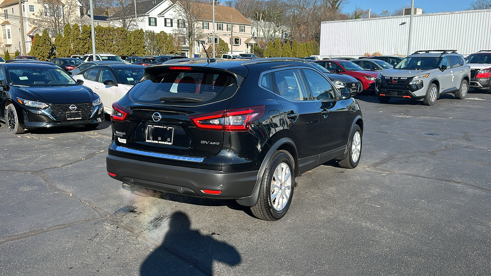 2021 Nissan Rogue Sport SV 3