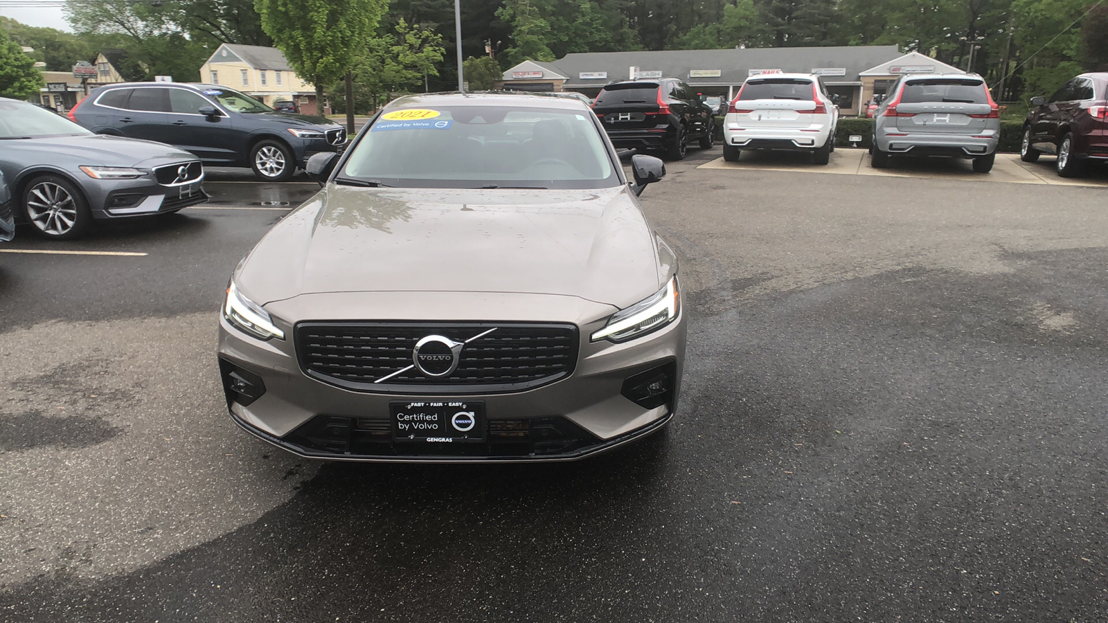 2021 Volvo S60 Momentum 3