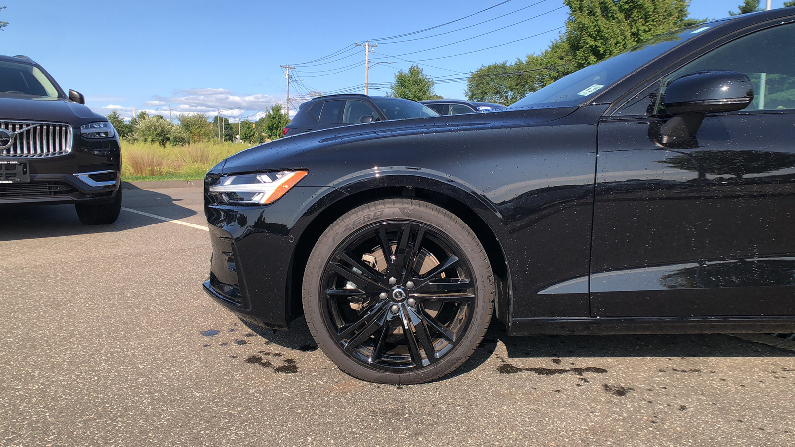 2023 Volvo S60 Plus Black Edition 11