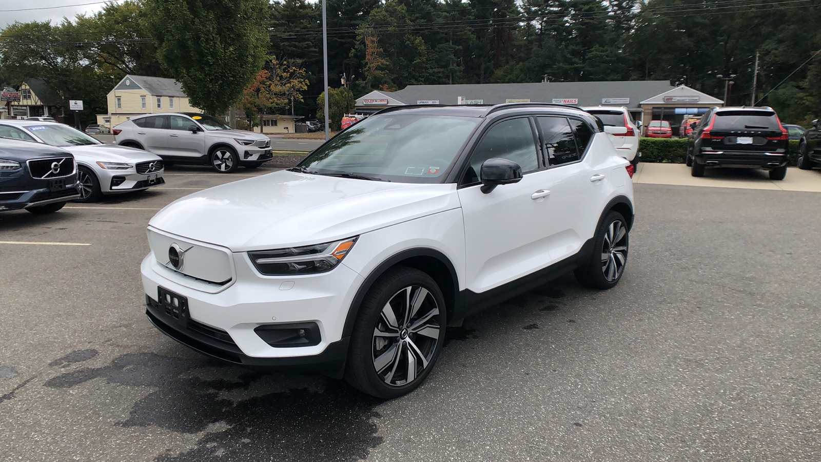 2021 Volvo XC40  3