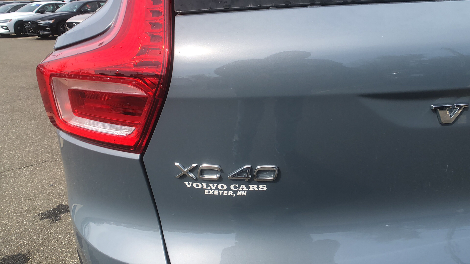 2021 Volvo XC40 R-Design 28