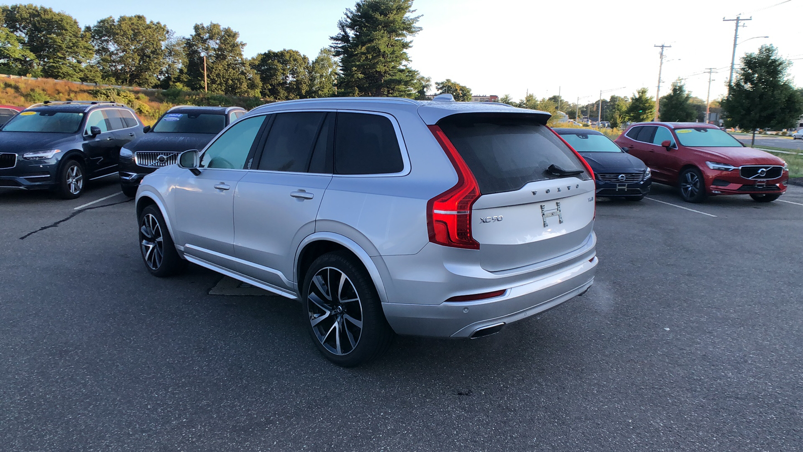 2021 Volvo XC90 Momentum 5