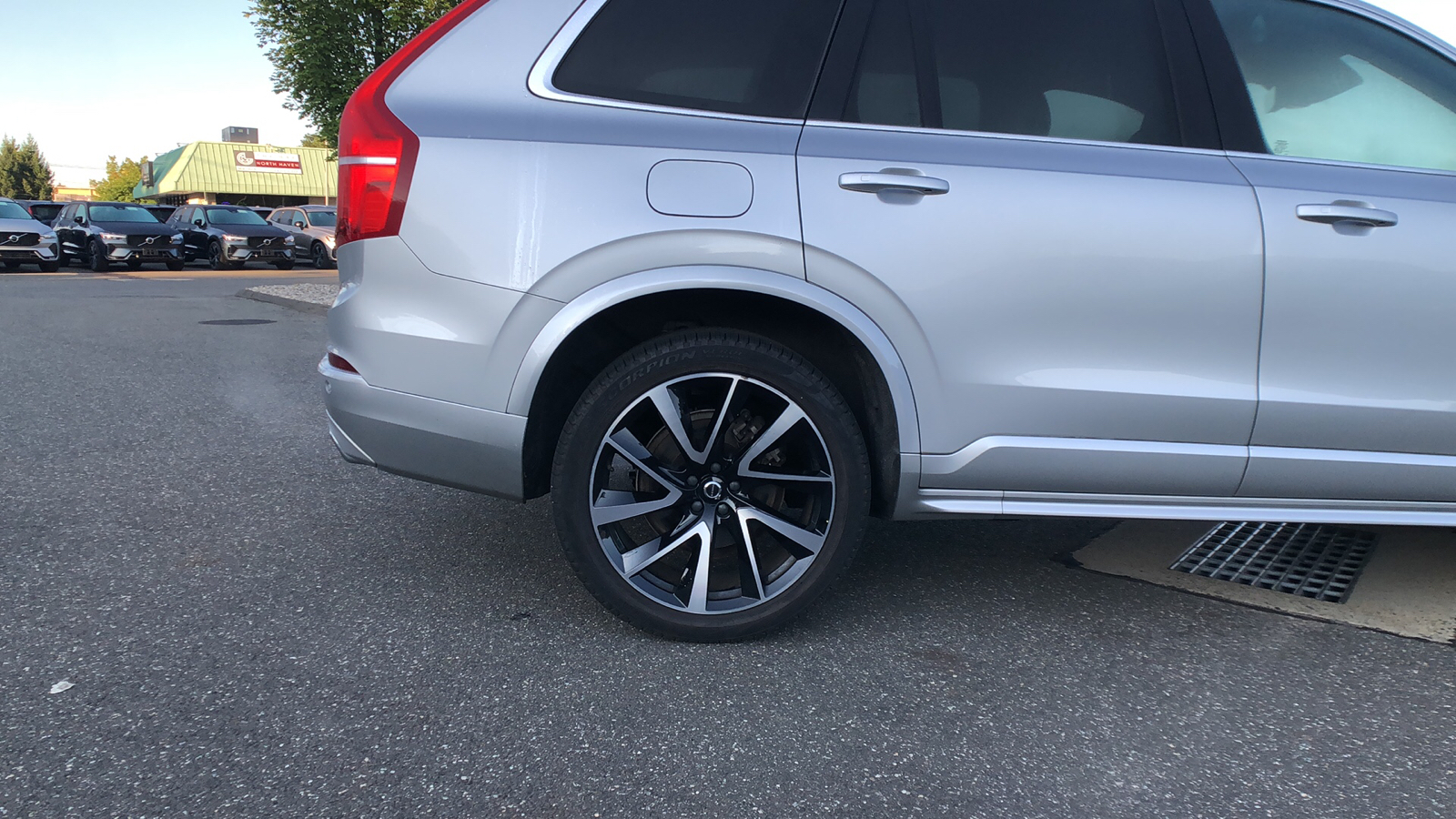 2021 Volvo XC90 Momentum 9