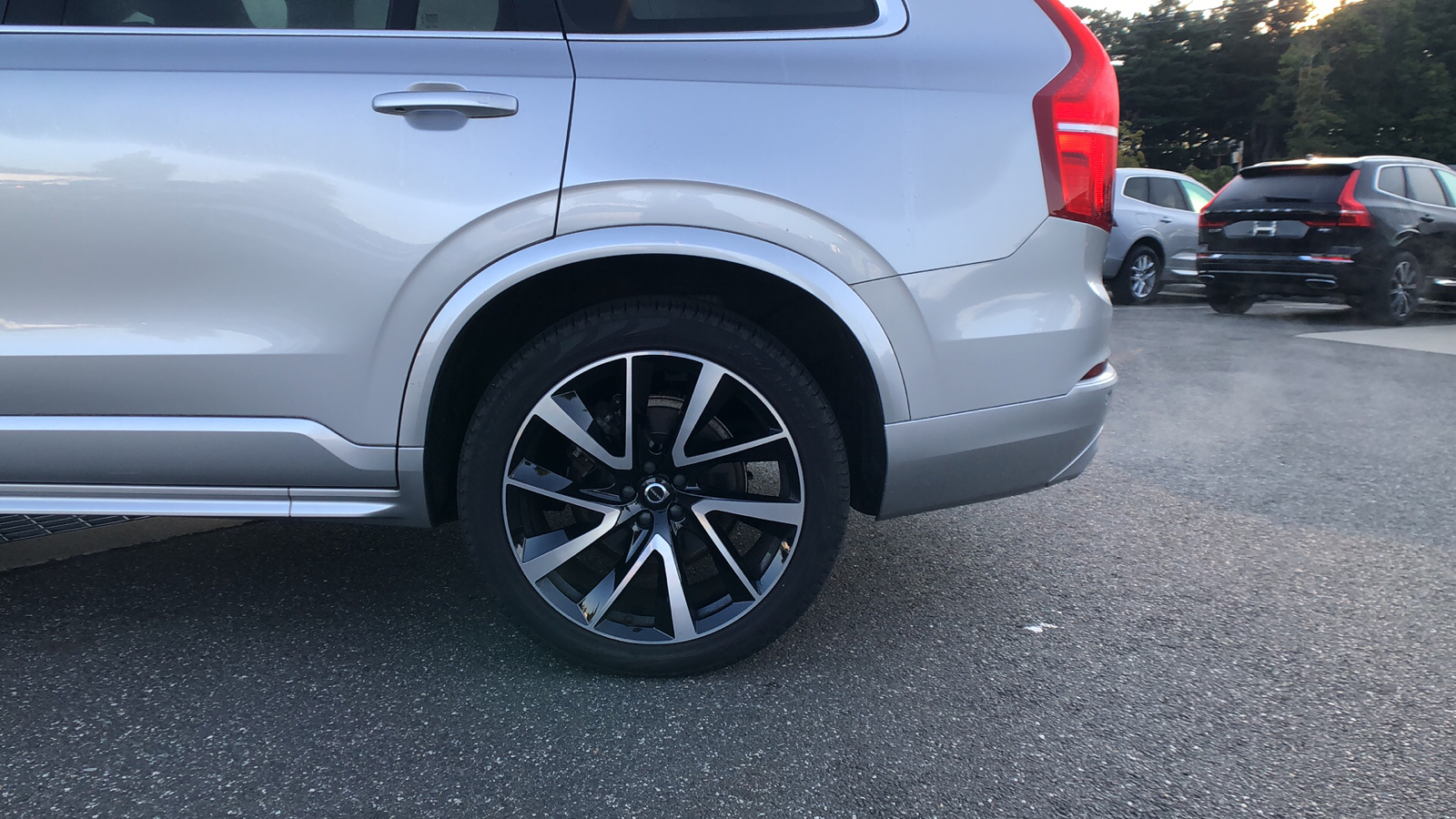 2021 Volvo XC90 Momentum 12