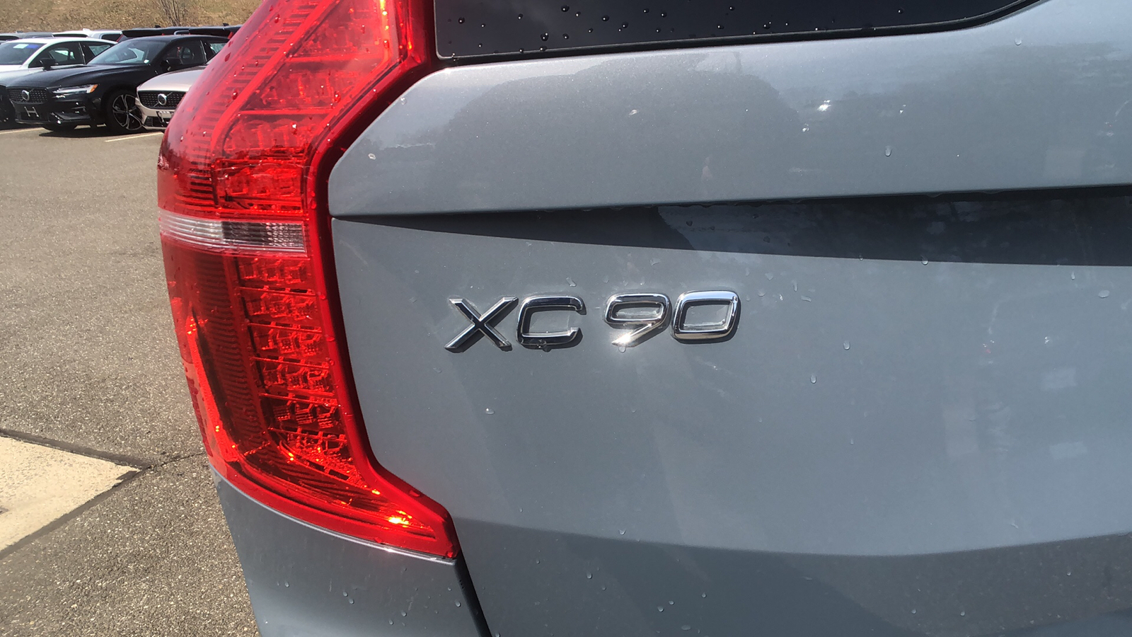 2021 Volvo XC90 Momentum 30