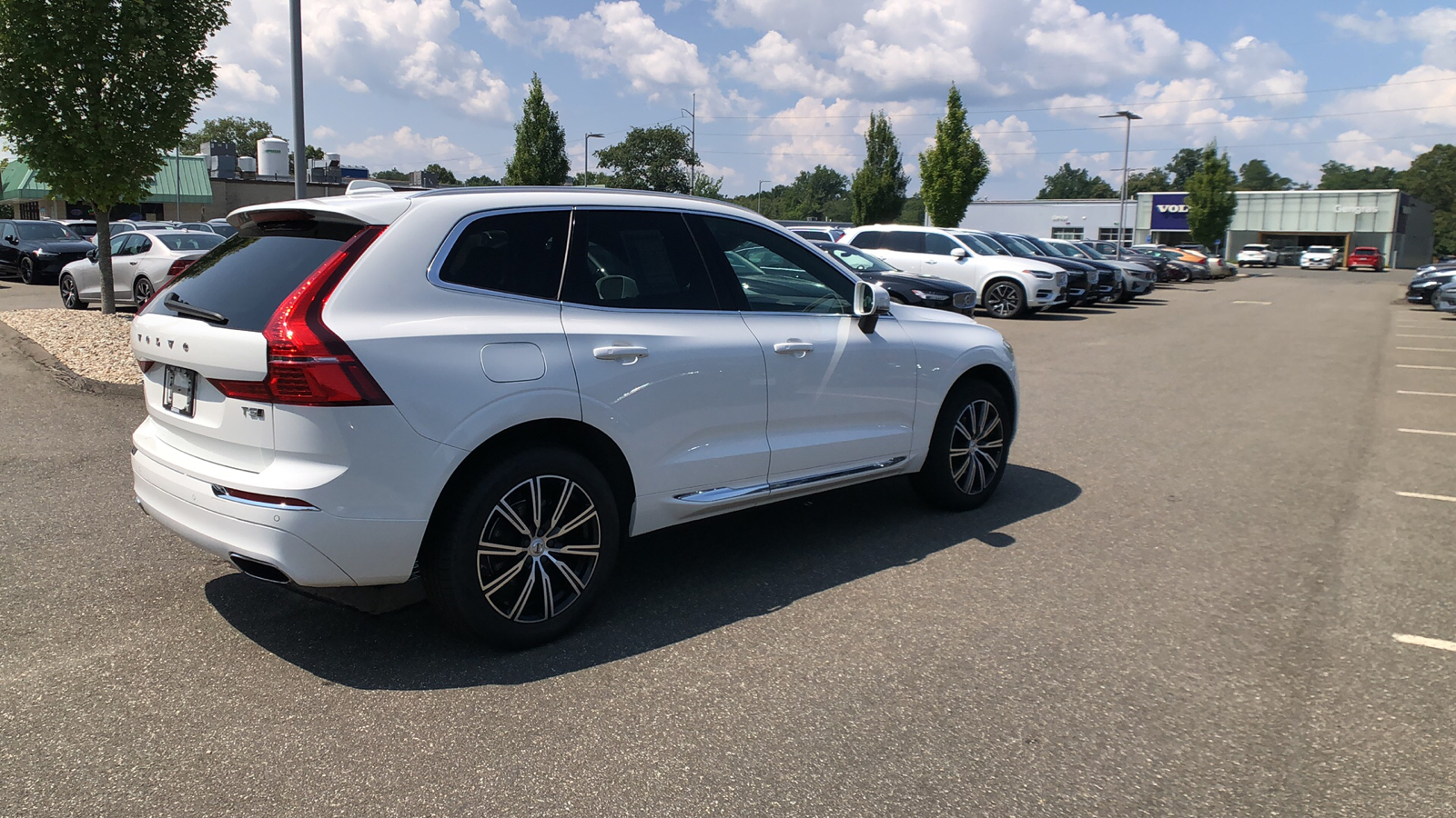 2021 Volvo XC60 Inscription 10