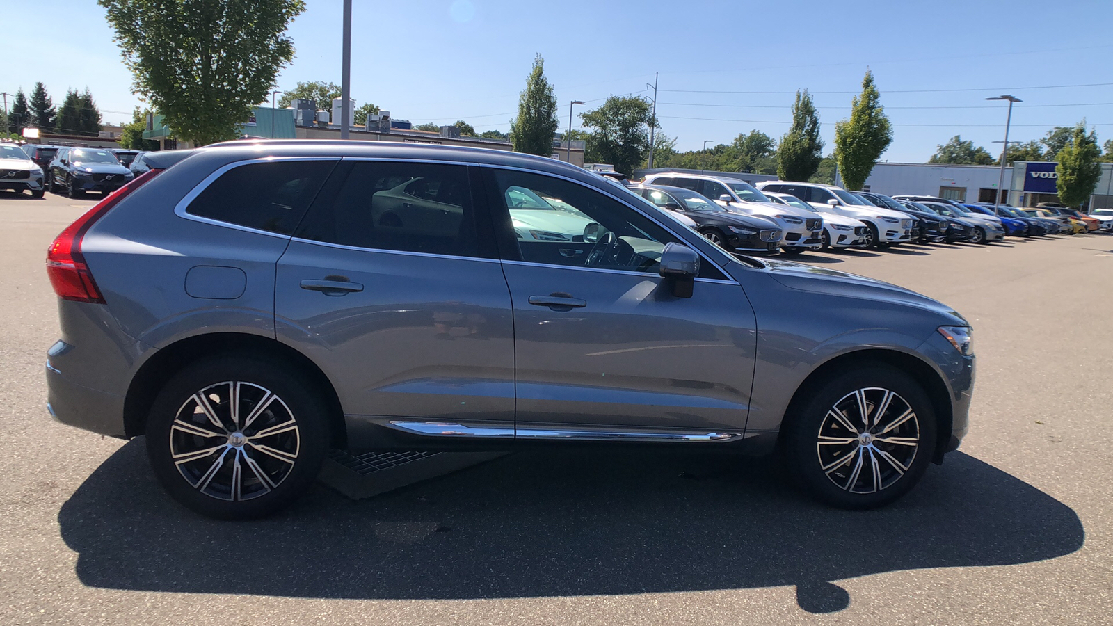 2021 Volvo XC60 Inscription 8