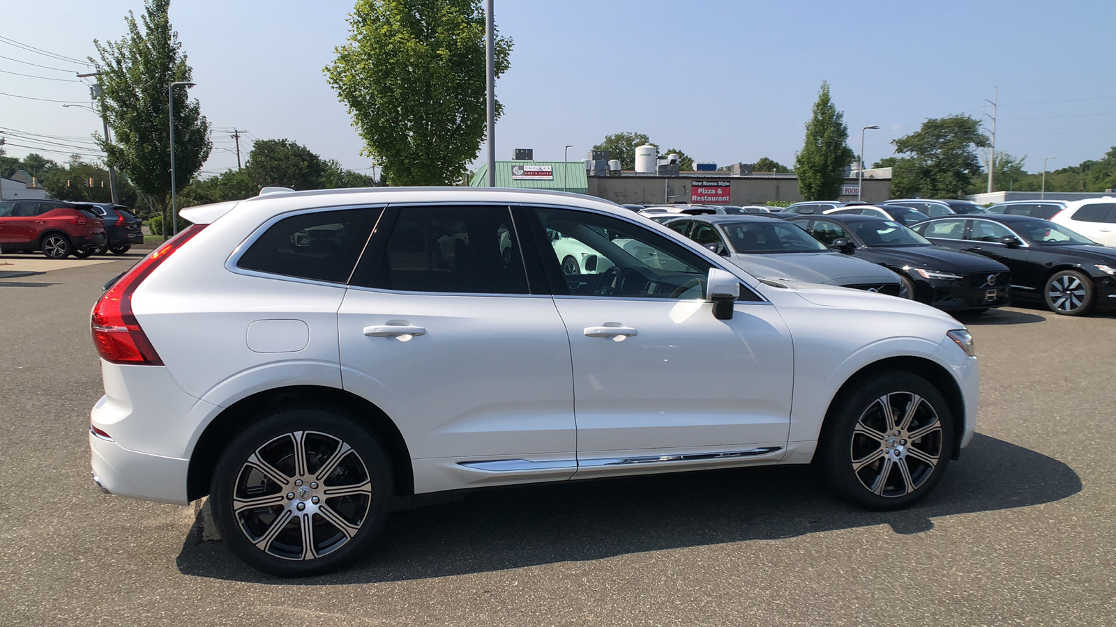 2021 Volvo XC60 Inscription 11