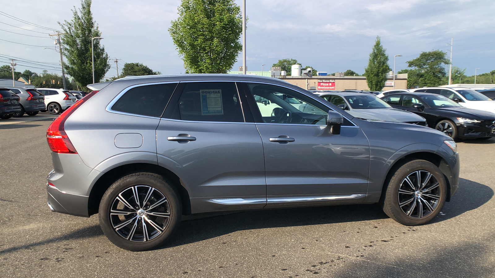 2021 Volvo XC60 Inscription 11