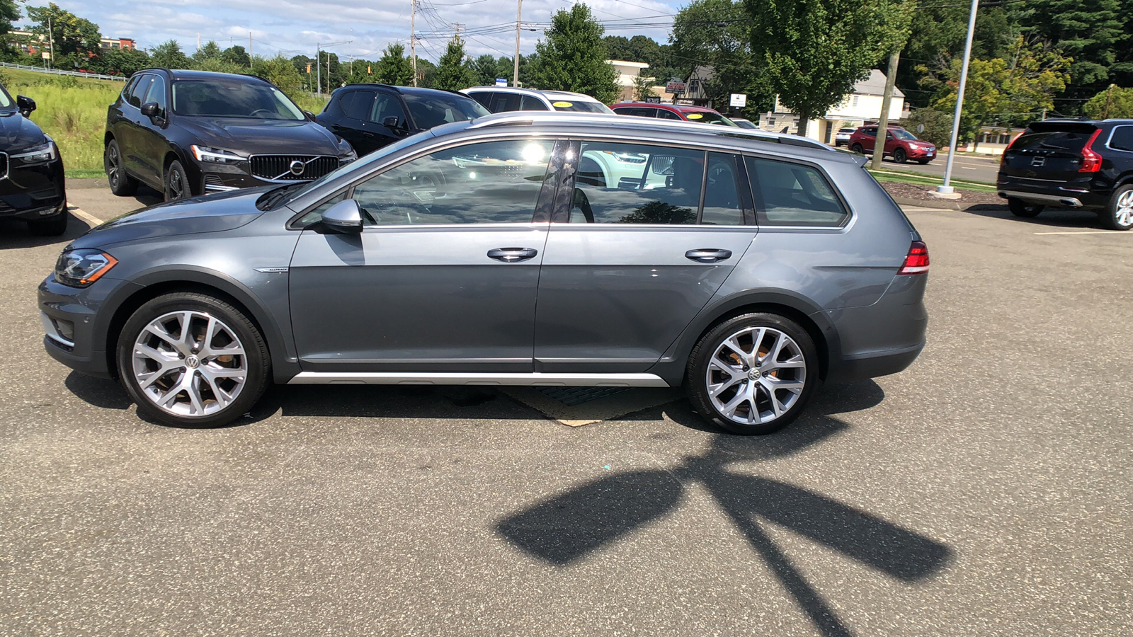 2019 Volkswagen Golf Alltrack  4