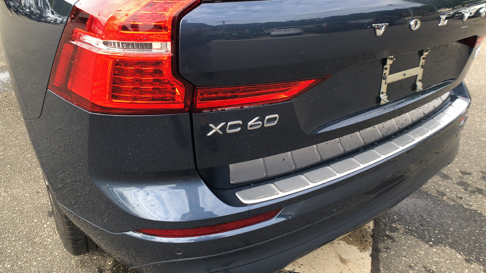 2022 Volvo XC60 Momentum 15