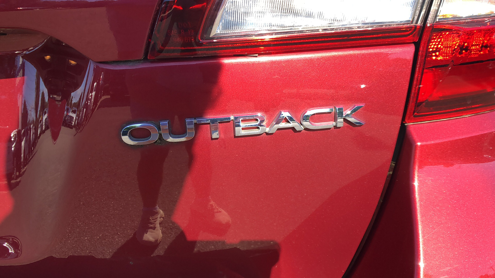 2018 Subaru Outback Premium 18