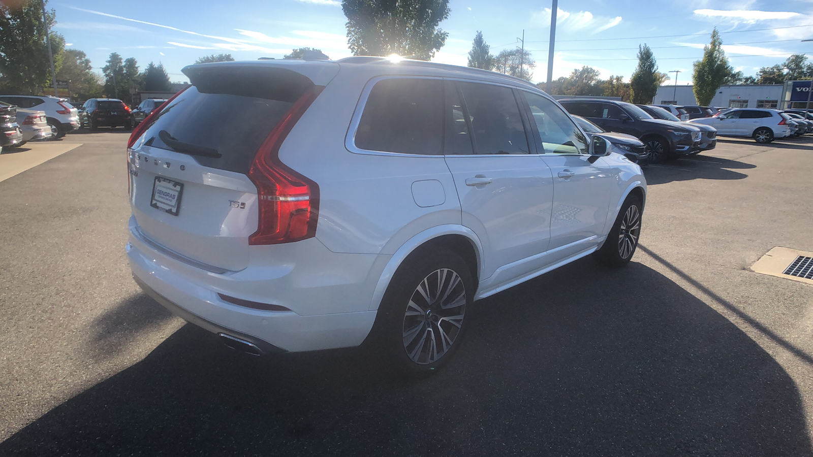 2021 Volvo XC90 Momentum 4