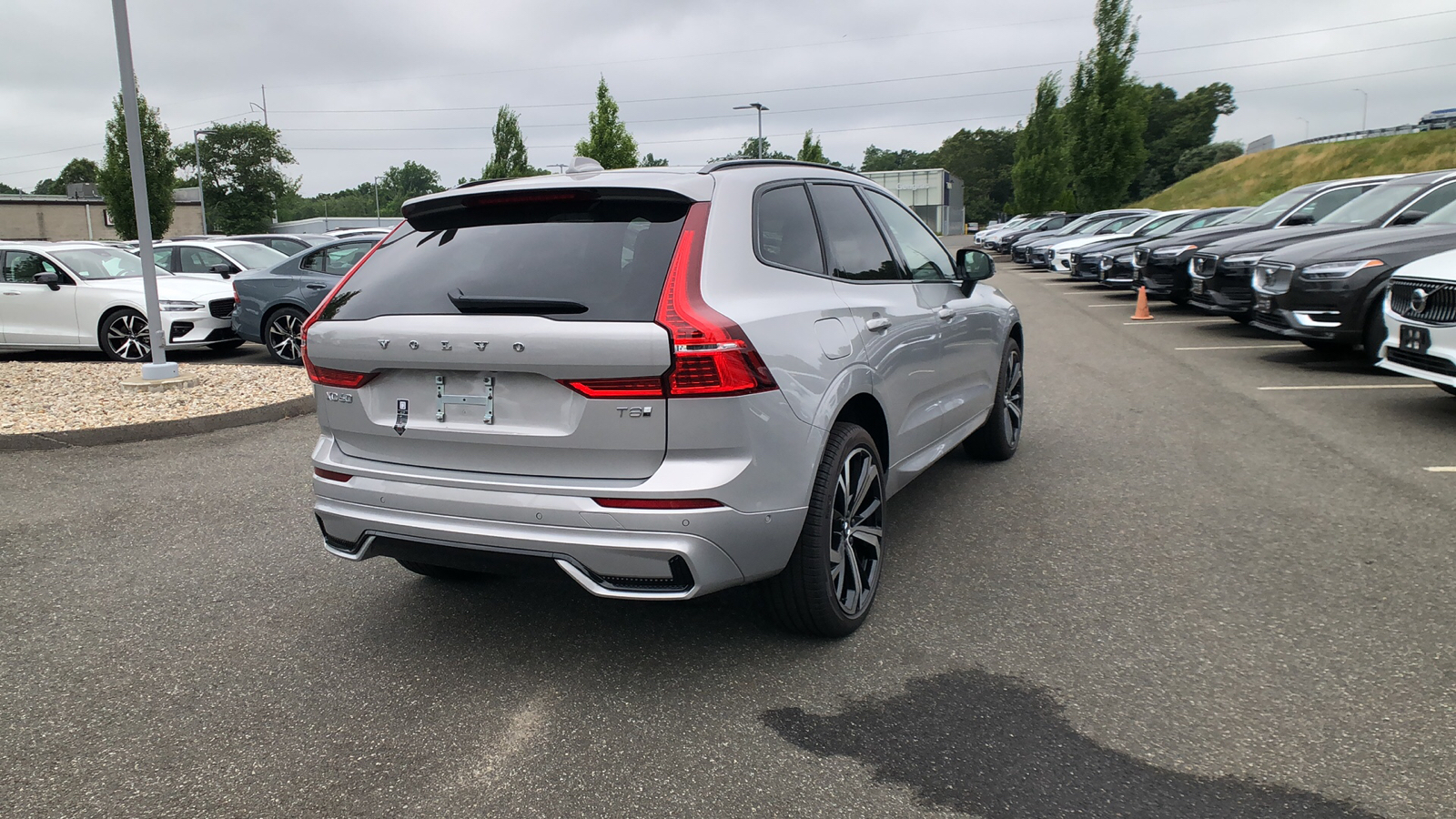 2025 Volvo XC60 Plug-In Hybrid Ultra 9