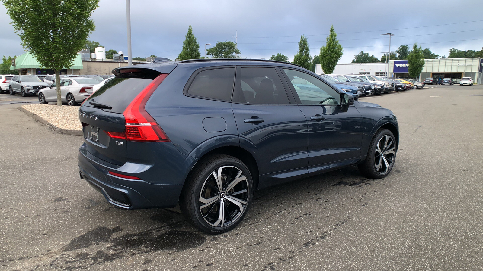 2025 Volvo XC60 Plug-In Hybrid Ultra 10