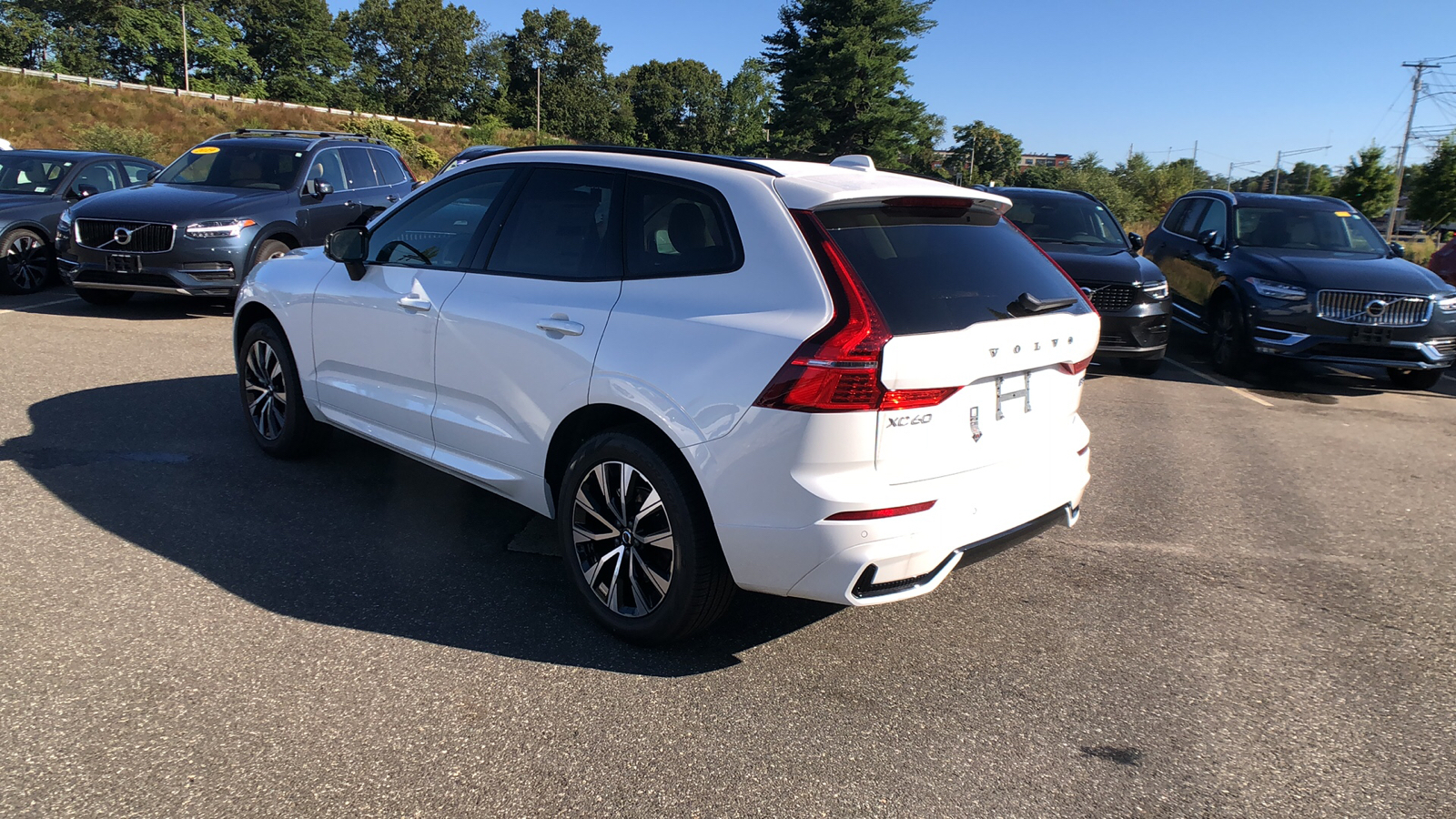 2025 Volvo XC60 Core 5