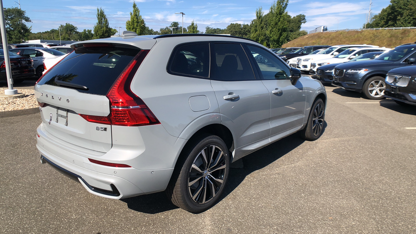 2025 Volvo XC60 Plus 7