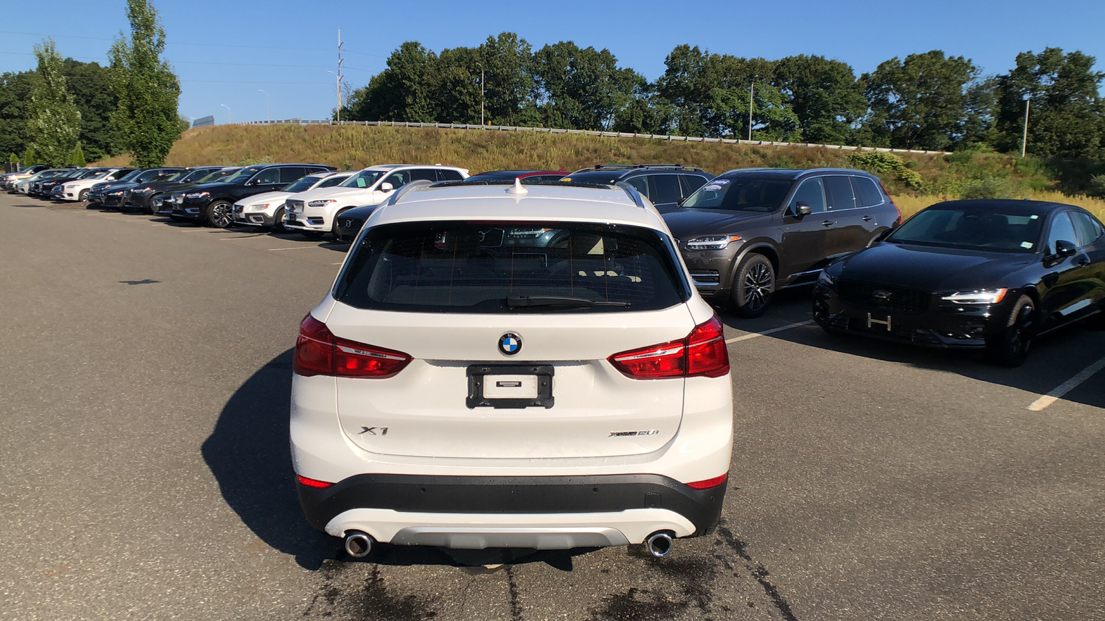 2021 BMW X1 xDrive28i 6