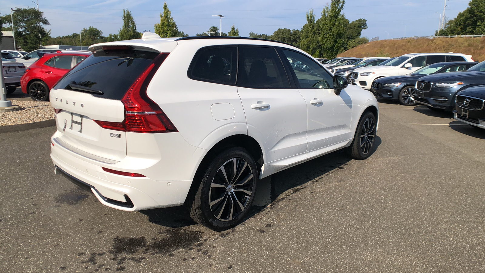 2025 Volvo XC60 Plus 7