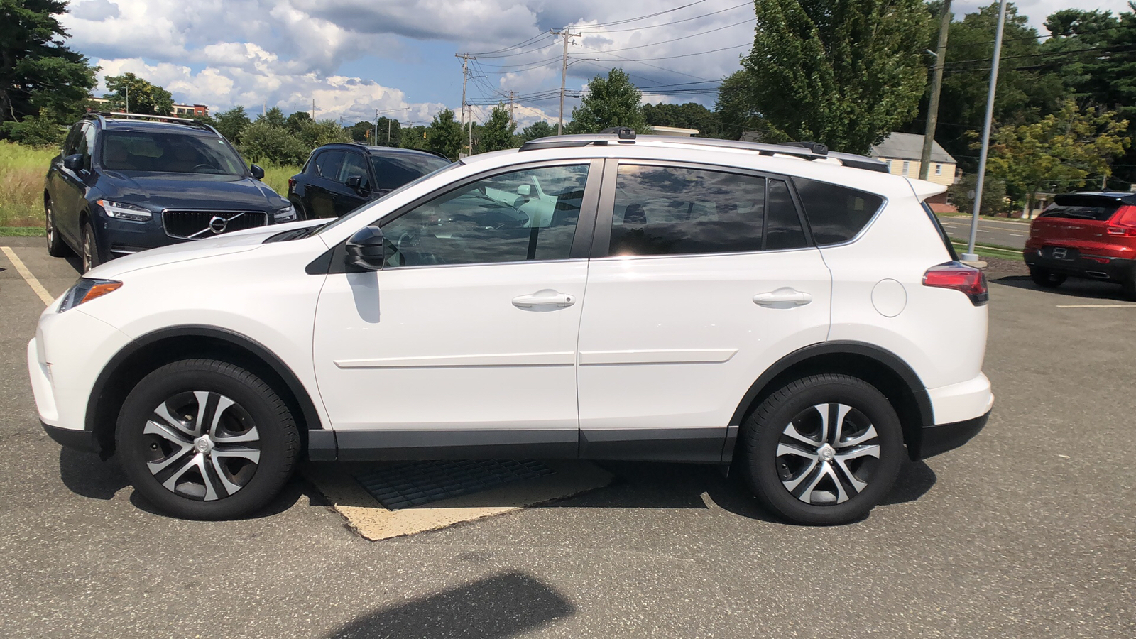 2018 Toyota RAV4 LE 4