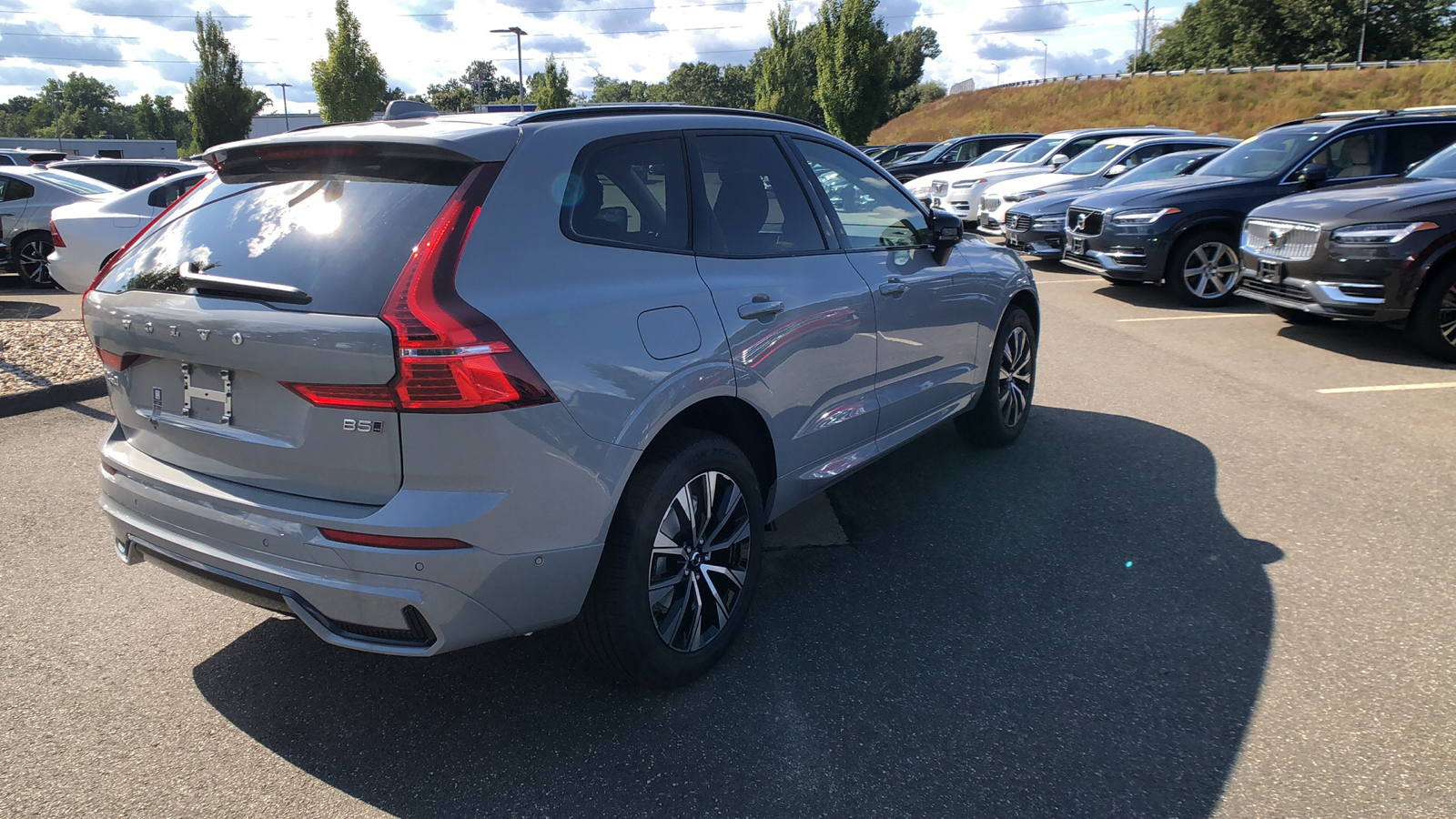 2025 Volvo XC60 Plus 7