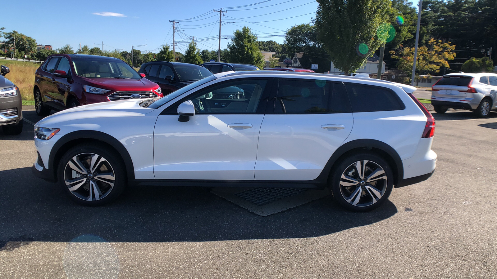 2025 Volvo V60 Cross Country Plus 4