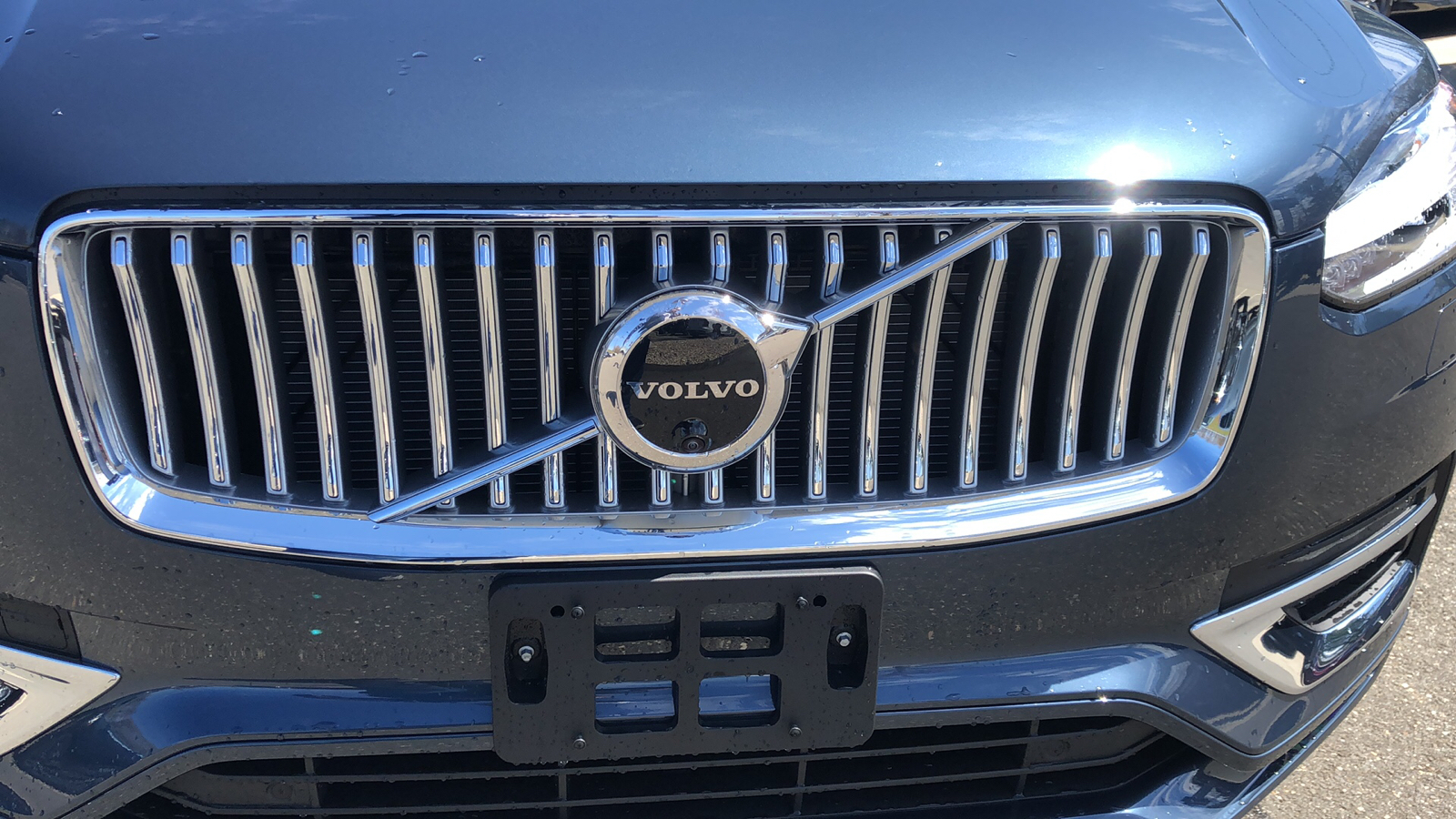 2024 Volvo XC90 Ultimate Bright Theme 40