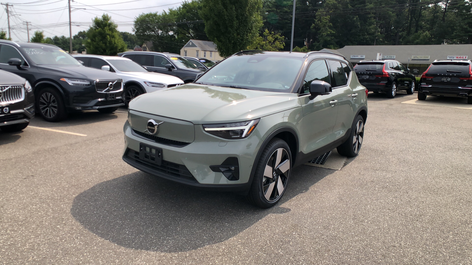 2024 Volvo XC40 Recharge Pure Electric Ultimate 3