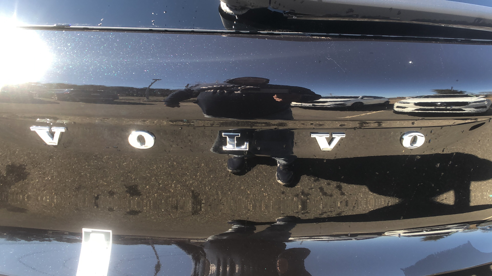 2024 Volvo XC40 Plus Dark Theme 34