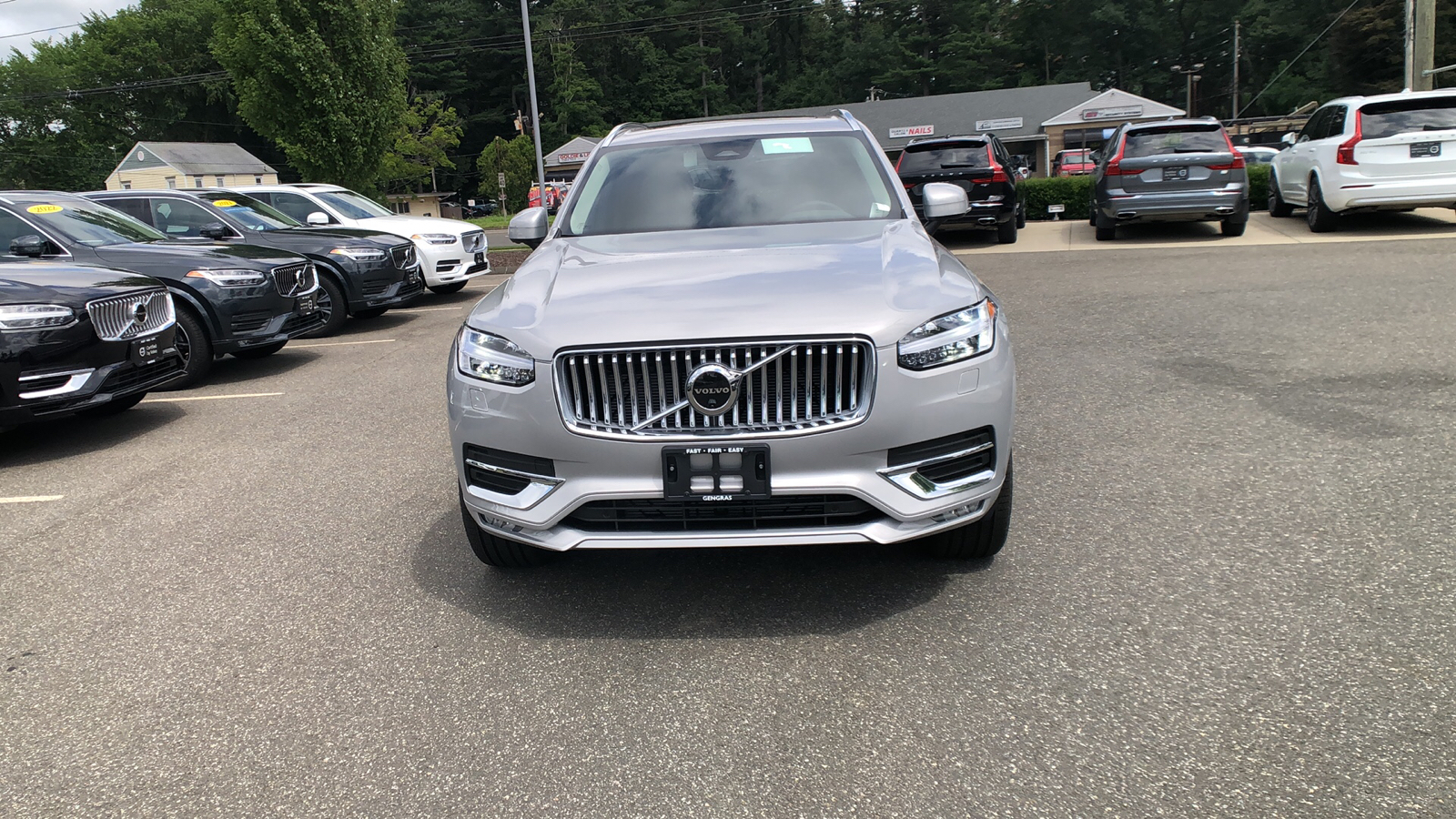 2025 Volvo XC90 Plus 2