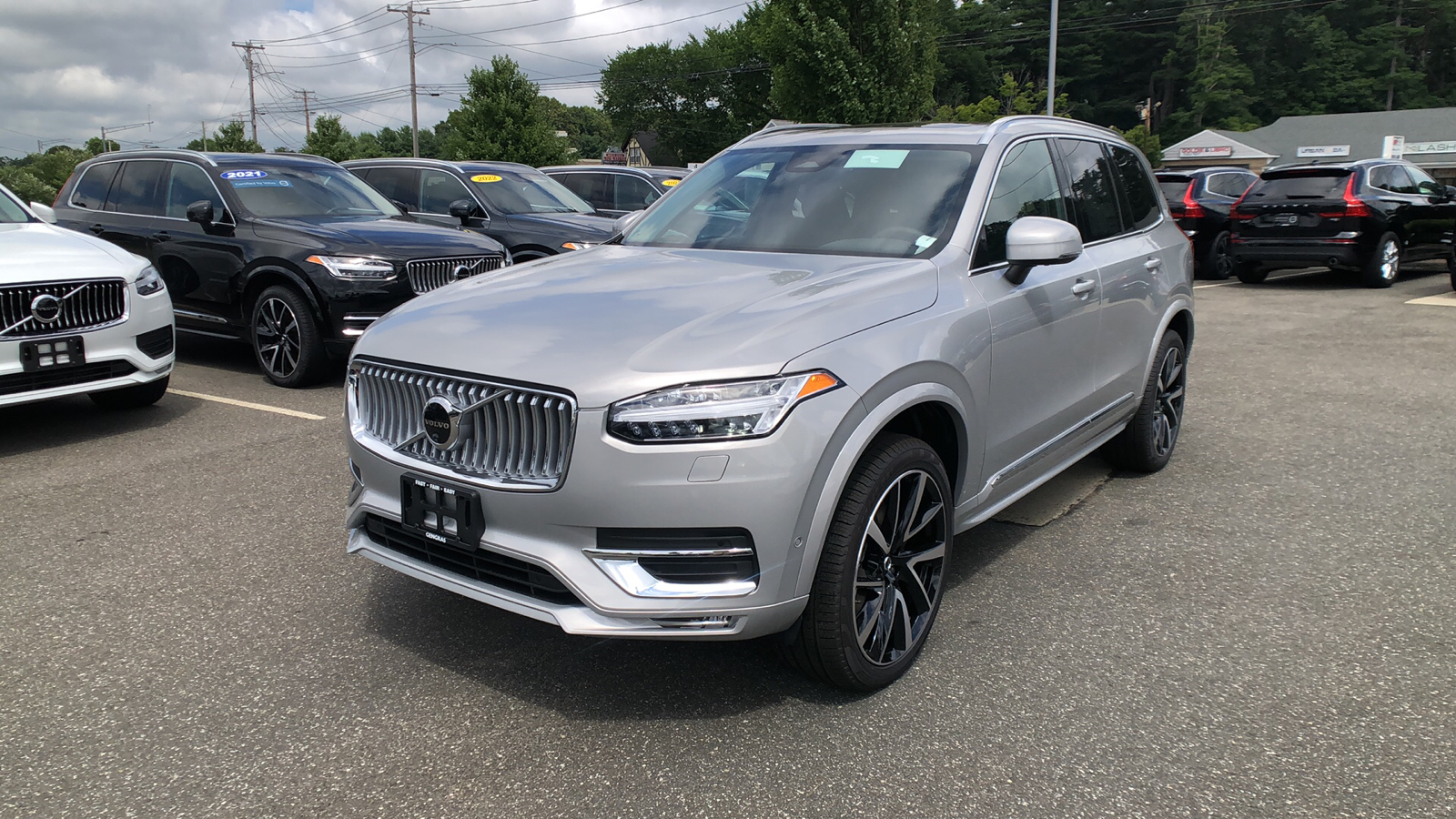 2025 Volvo XC90 Plus 3