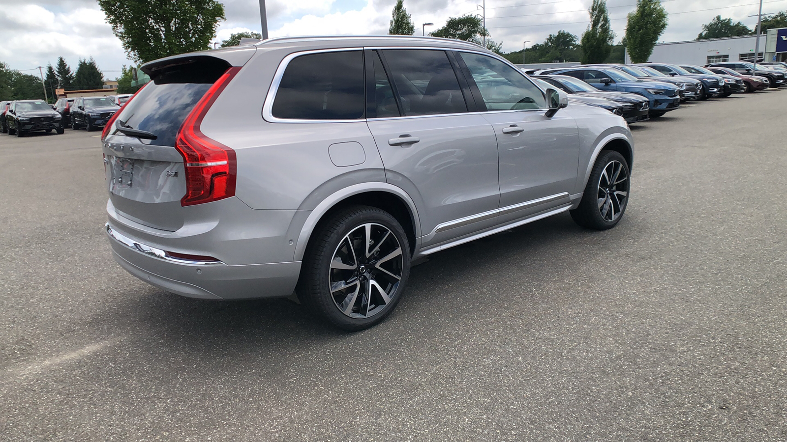 2025 Volvo XC90 Plus 10