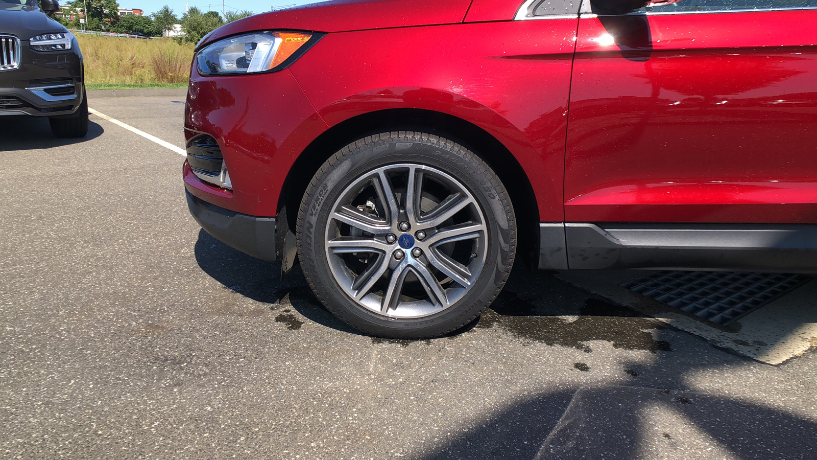 2019 Ford Edge Titanium 11